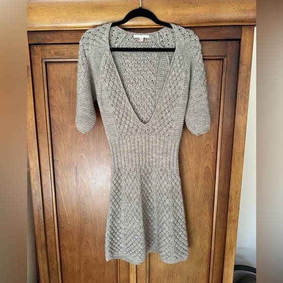 Rebecca Taylor Alpaca Wool V-Neck Sweater Dress - Picture 2 of 5